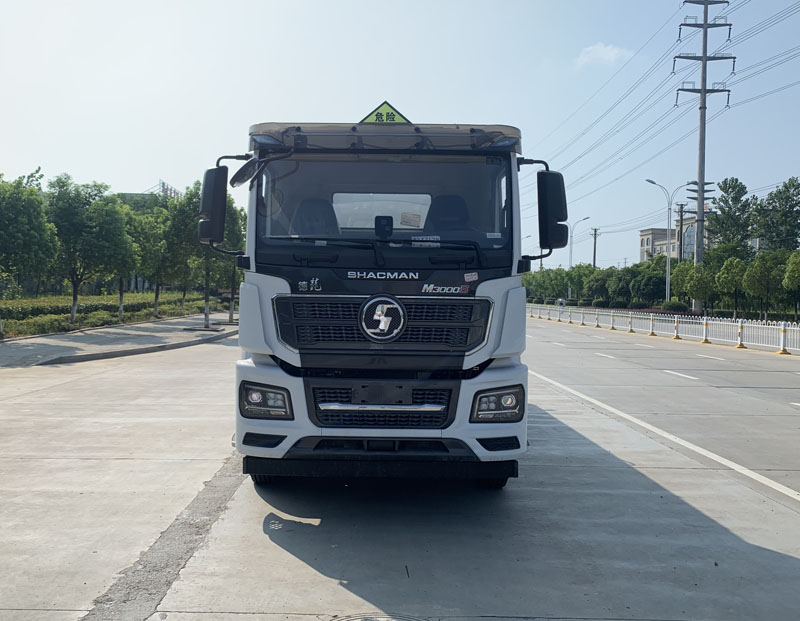 楚飛牌CLQ5260GYY6SX運油車公告圖片