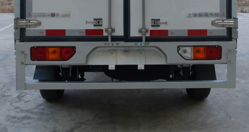 五菱牌LZW5028XXYP6H廂式運輸車公告圖片