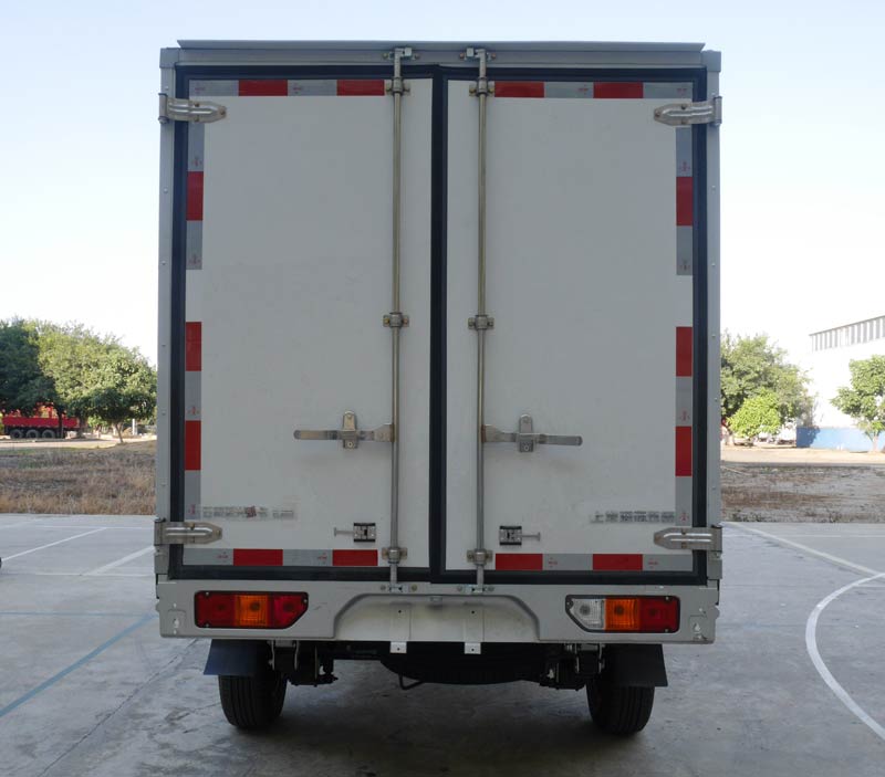 五菱牌LZW5028XXYP6H廂式運輸車公告圖片