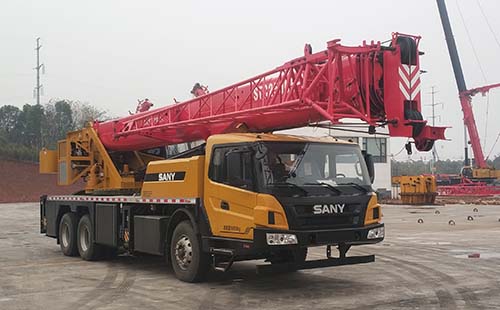 三一牌SYM5343JQZ(STC250C5)汽車起重機公告圖片