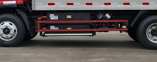 南駿牌NJA5040XXYEDF33BEV純電動(dòng)廂式運(yùn)輸車公告圖片