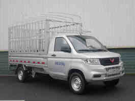 仓栅式运输车
