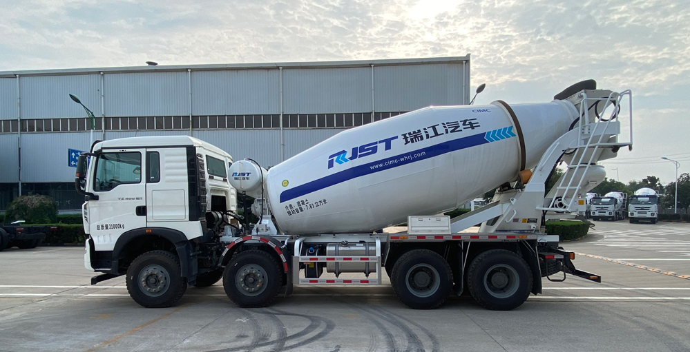 瑞江牌WL5316GJBZZG6B2混凝土攪拌運(yùn)輸車公告圖片