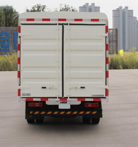 东风牌EQ5040CCYD6CDBAC仓栅式运输车公告图片
