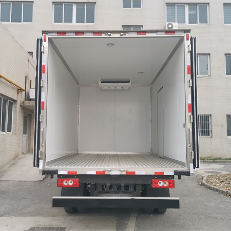 国道牌JG5048XLCSD6冷藏车公告图片
