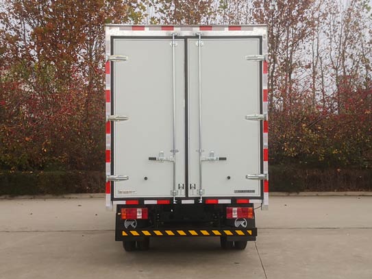 凱馬牌KMC5040XXYB280S6廂式運(yùn)輸車(chē)公告圖片