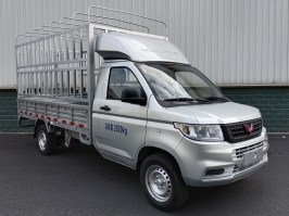仓栅式运输车