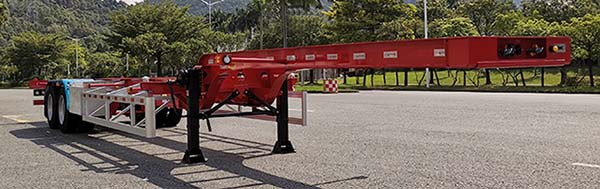 中集牌13.8米30.9吨2轴集装箱运输半挂车(ZJV9359TJZSZ)