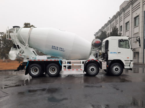 星馬牌AH5313GJB4L6混凝土攪拌運(yùn)輸車公告圖片