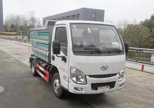 程力威牌CLW5033ZZZSH6自裝卸式垃圾車公告圖片