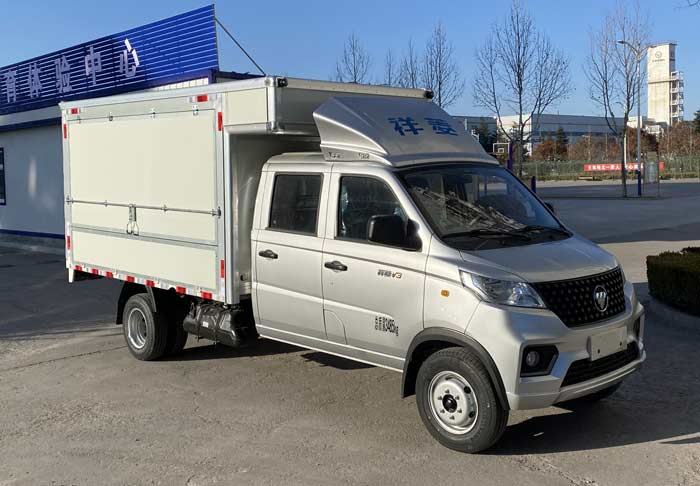 福田牌BJ5030XYK4AV8-30翼開啟廂式車公告圖片