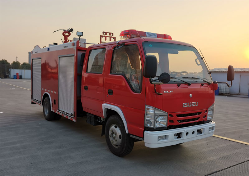 YL5070GXFSG20/W型水罐消防车图片