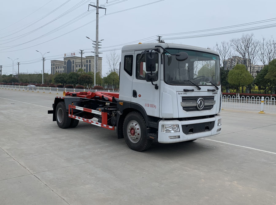 楚飞牌CLQ5180ZXX6EL车厢可卸式垃圾车公告图片