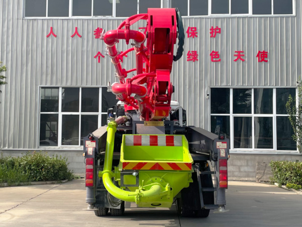 農(nóng)建機械牌XNJ5233THB混凝土泵車公告圖片