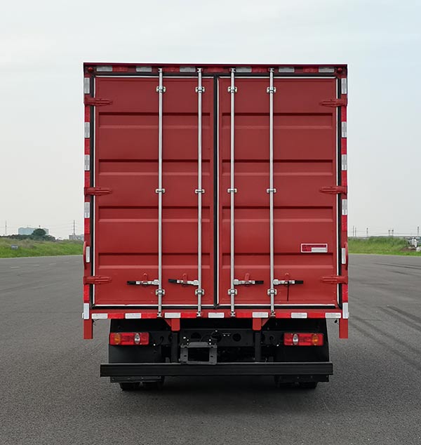 風(fēng)馳牌CJ5085XXYD6AB廂式運輸車公告圖片