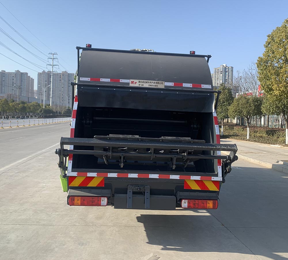 楚飞牌CLQ5181ZYS6CAL压缩式垃圾车公告图片