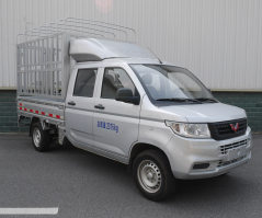 仓栅式运输车