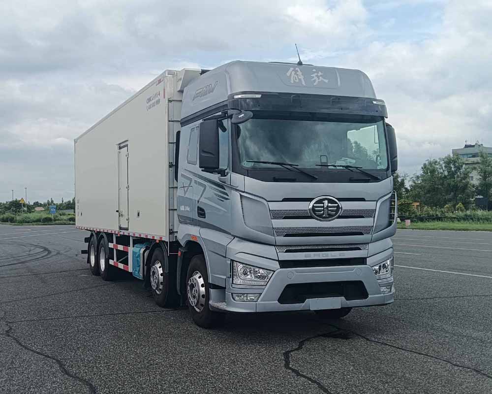 解放牌CA5310XLCP77K24T4E6冷藏車(chē)公告圖片