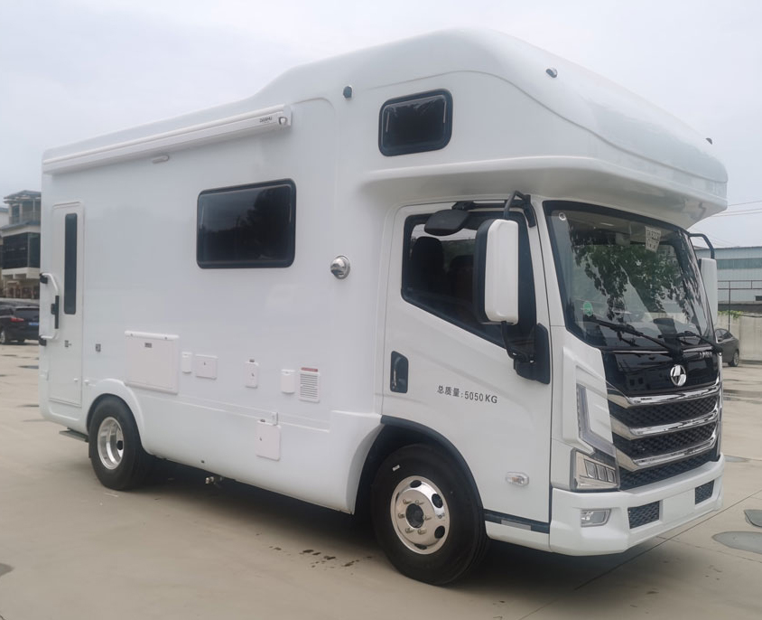歌睿途牌GXC5050XLJ旅居车公告图片