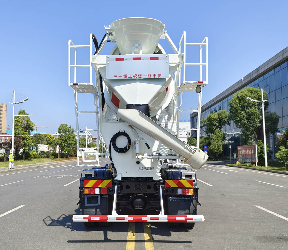 三一牌SYM5319GJB1F2混凝土攪拌運(yùn)輸車公告圖片