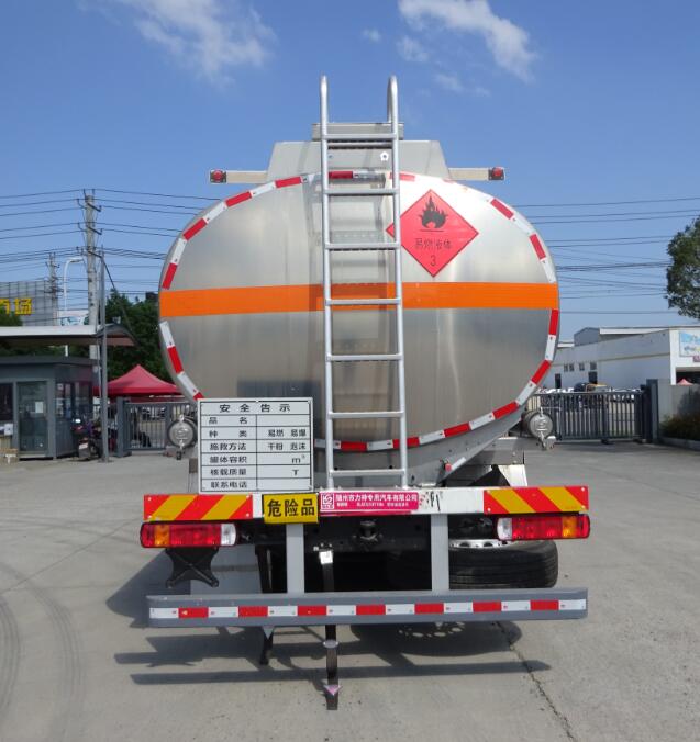 醒獅牌SLS5321GYYB6鋁合金運(yùn)油車公告圖片
