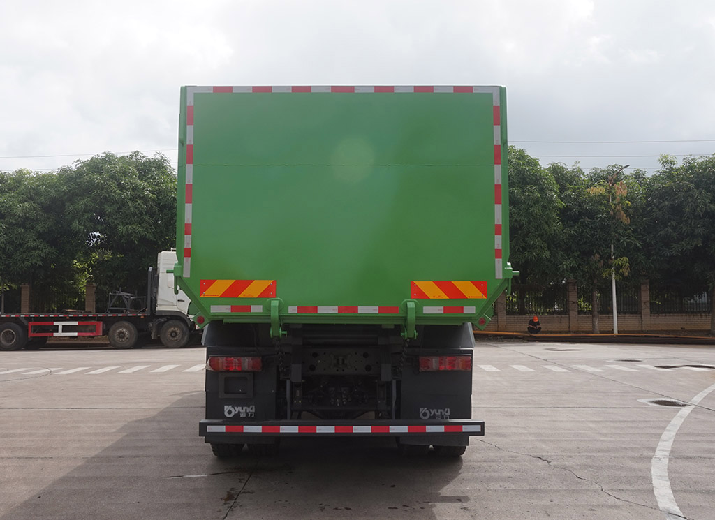 運(yùn)力牌LG5255ZLJZ6自卸式垃圾車(chē)公告圖片