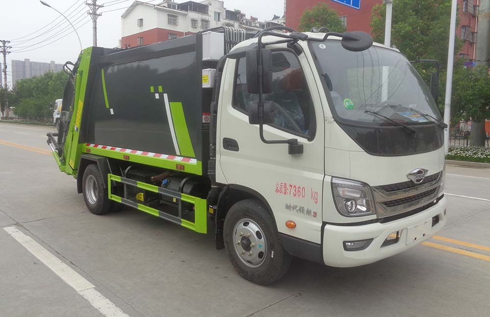 華通牌HCQ5073ZYSBJ6壓縮式垃圾車公告圖片