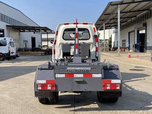 瀚鑫牌HXY5030ZXXSCE6車廂可卸式垃圾車公告圖片