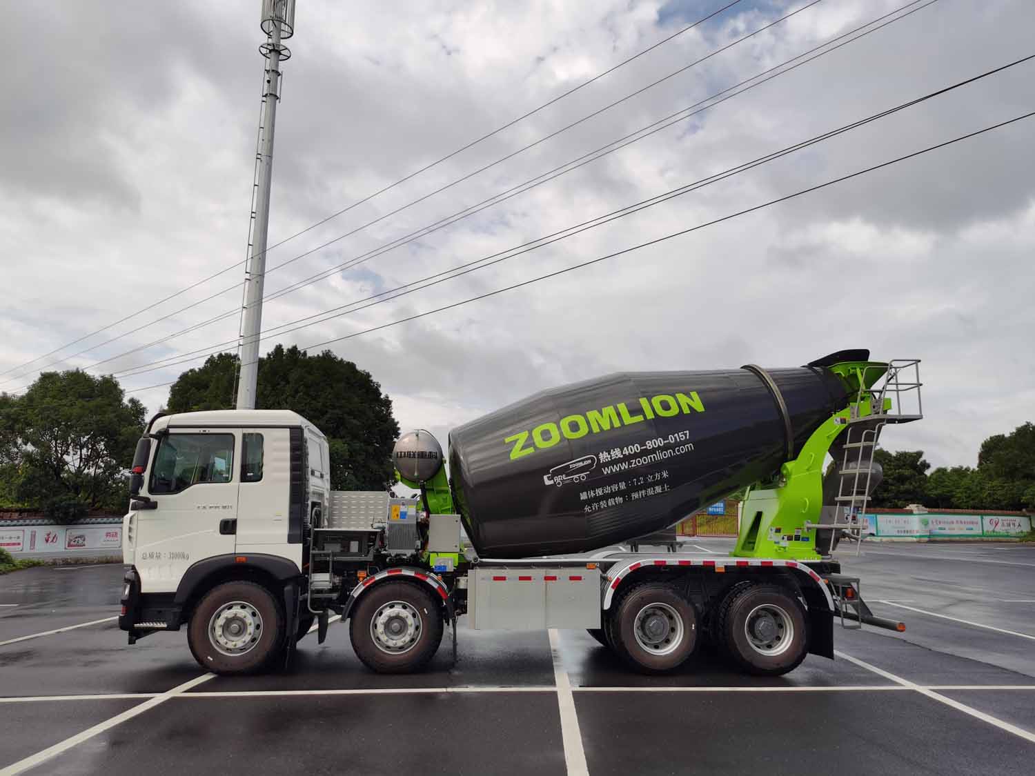 中聯(lián)牌ZLJ5318GJBHPHEV插電式混合動力混凝土攪拌運(yùn)輸車公告圖片