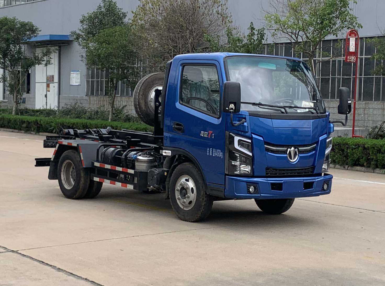 飛碟牌FD5046ZXXW16K6-1車(chē)廂可卸式垃圾車(chē)公告圖片