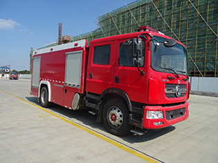 程力威牌CLW5160GXFSG60/DF水罐消防车图片