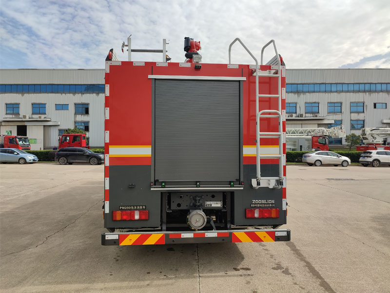 中联牌ZLF5432GXFPM250泡沫消防车公告图片