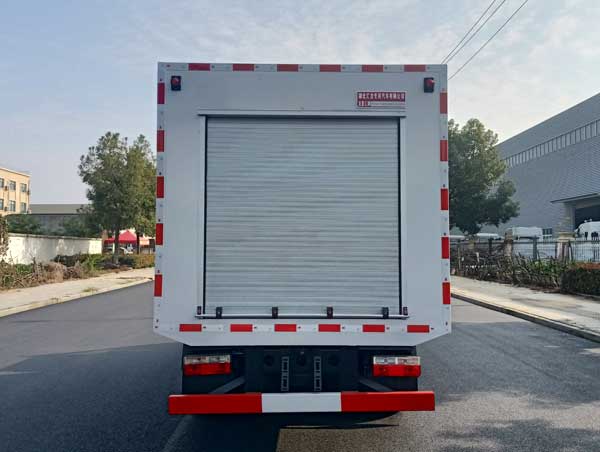 龍星匯牌HLV5071TCAEQ6餐廚垃圾處理車公告圖片