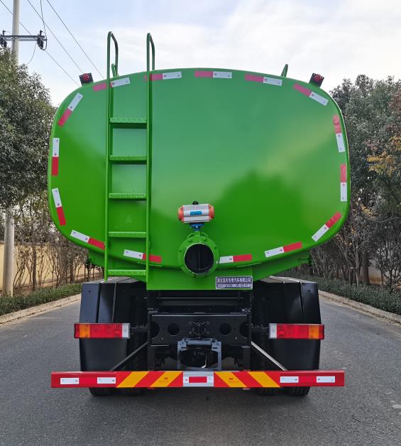 浩天星運(yùn)牌HTX5313GWNZL6污泥運(yùn)輸車公告圖片