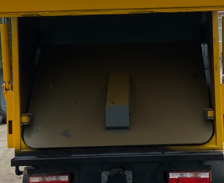 祥农达牌SGW5120ZZZEQ6自装卸式垃圾车公告图片