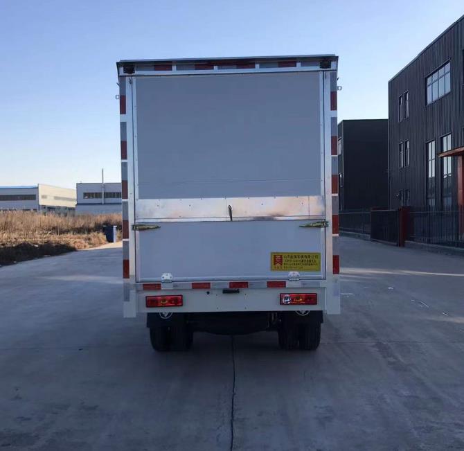 鴻星達牌SJR5031XYK1-6X翼開啟廂式車公告圖片