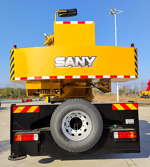 三一牌SYM5350JQZ30C汽車起重機(jī)公告圖片