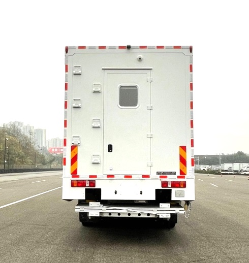 耐德山花牌NDT5270XYLA6醫(yī)療車公告圖片