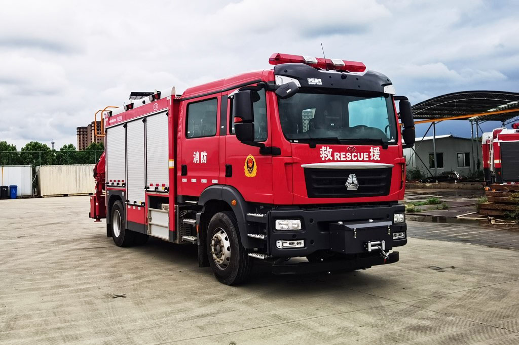 SXF5162TXFHJ100型化学救援消防车图片