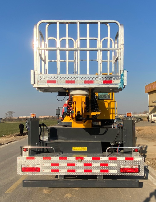 嘉鄆牌SZB5121JGKEQ6高空作業(yè)車公告圖片