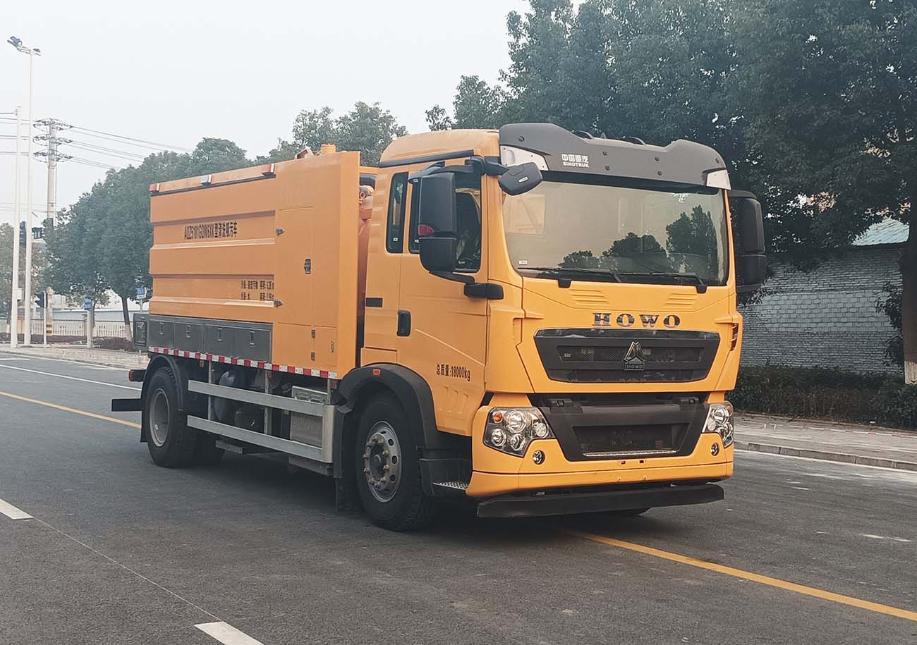 安奇正牌AQZ5181GQW6XK清洗吸污車(chē)公告圖片