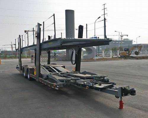 恒信致远牌12米10.7吨2轴中置轴车辆运输挂车(CHX9182TCL)