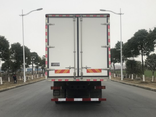 東風(fēng)牌DFH5180XLCEX7冷藏車公告圖片