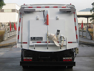 福龍馬牌FLM5120TXSDGBEVL純電動洗掃車公告圖片