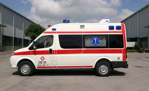 鸿雁牌CPT5040XJHEQ6C救护车公告图片