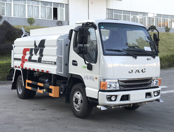 福龍馬牌FLM5040TYHJQ6路面養(yǎng)護(hù)車公告圖片