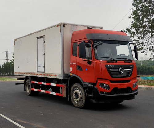 東風(fēng)牌DFH5180XXYE15廂式運(yùn)輸車(chē)公告圖片