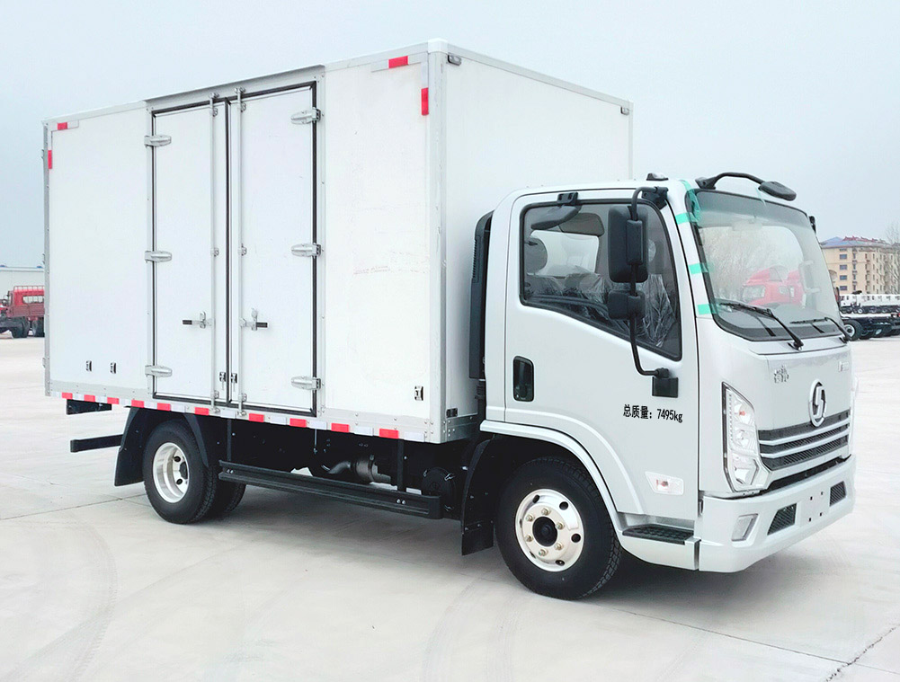 陜汽牌YTQ5071XXYKJ331廂式運(yùn)輸車公告圖片