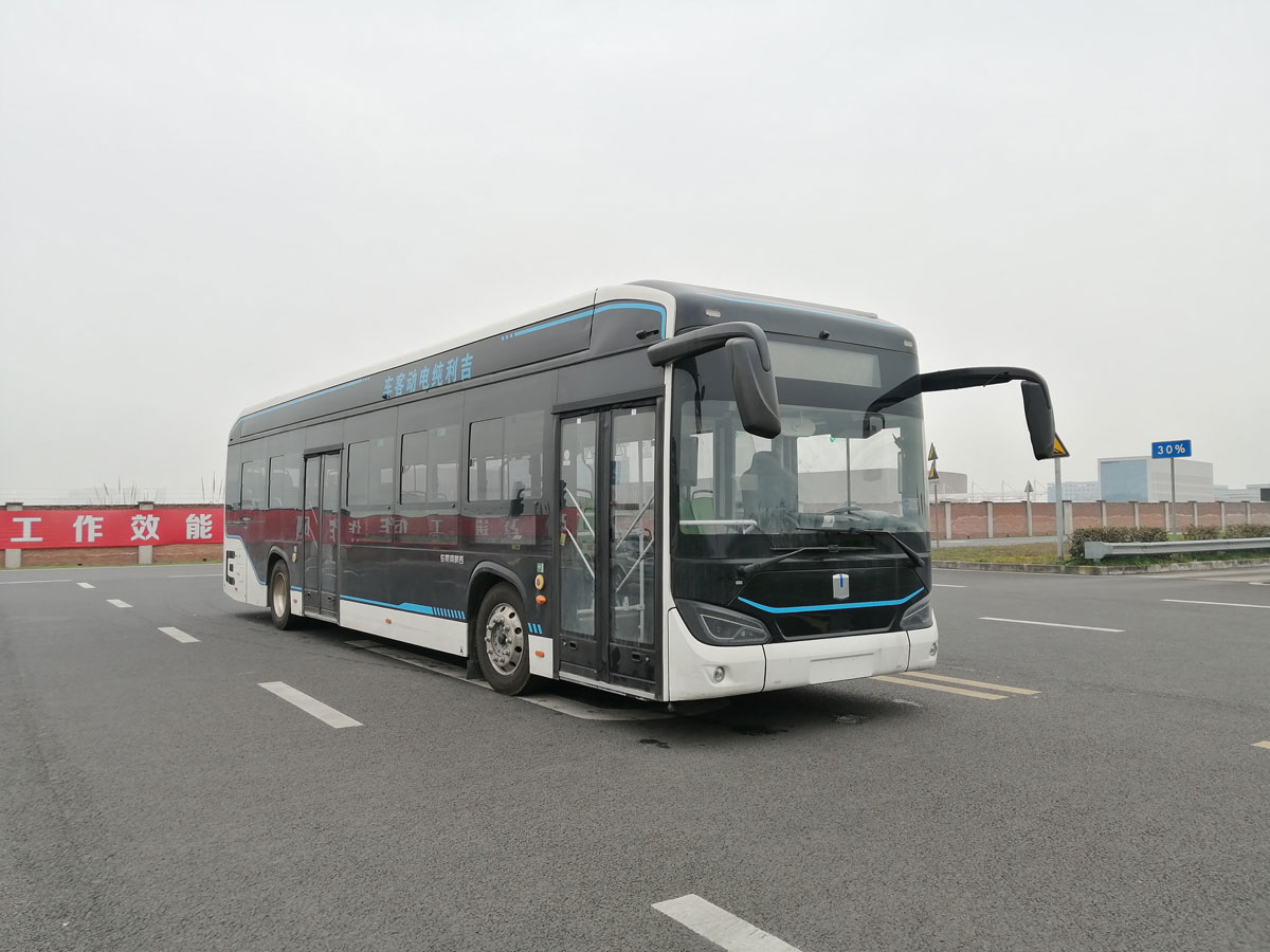 远程牌12米22-46座纯电动低入口城市客车(JHC6121BEVG21)