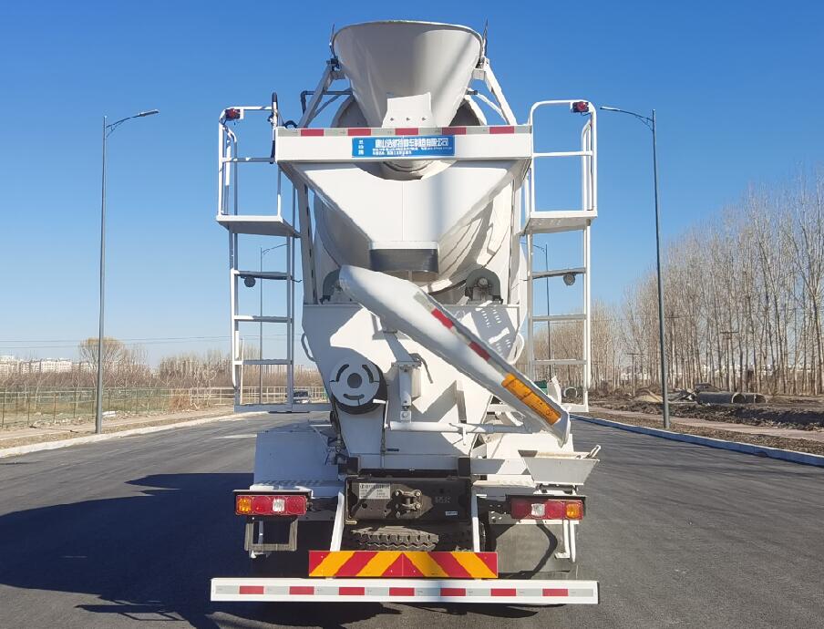 仙達(dá)牌TYH5312GJBSXF23H混凝土攪拌運輸車公告圖片